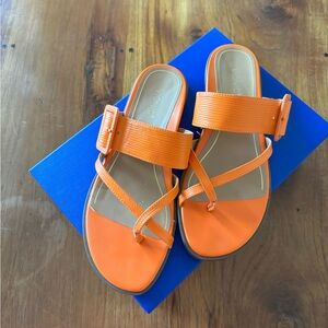 Size 9 Leather Orange Vionic Sandals